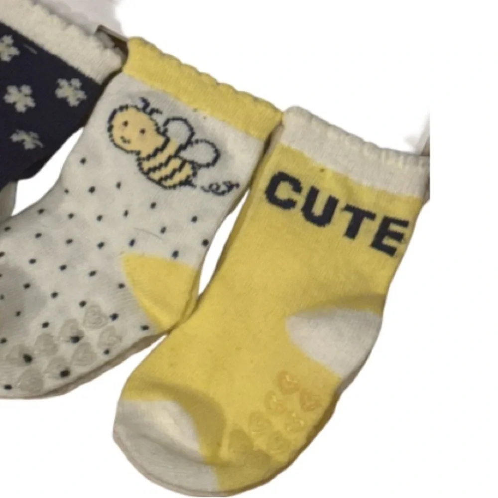 Children's Place Kids' Bee and Flower Socks - 3 Pack